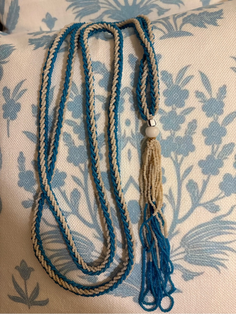 Antique Art Deco Blue & White Flapper Sautoir Beaded Lariat Necklace